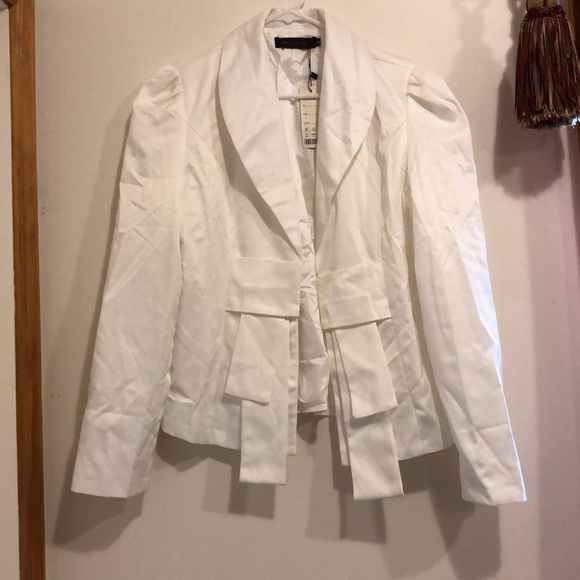 Blazer - Picture 2 of 3